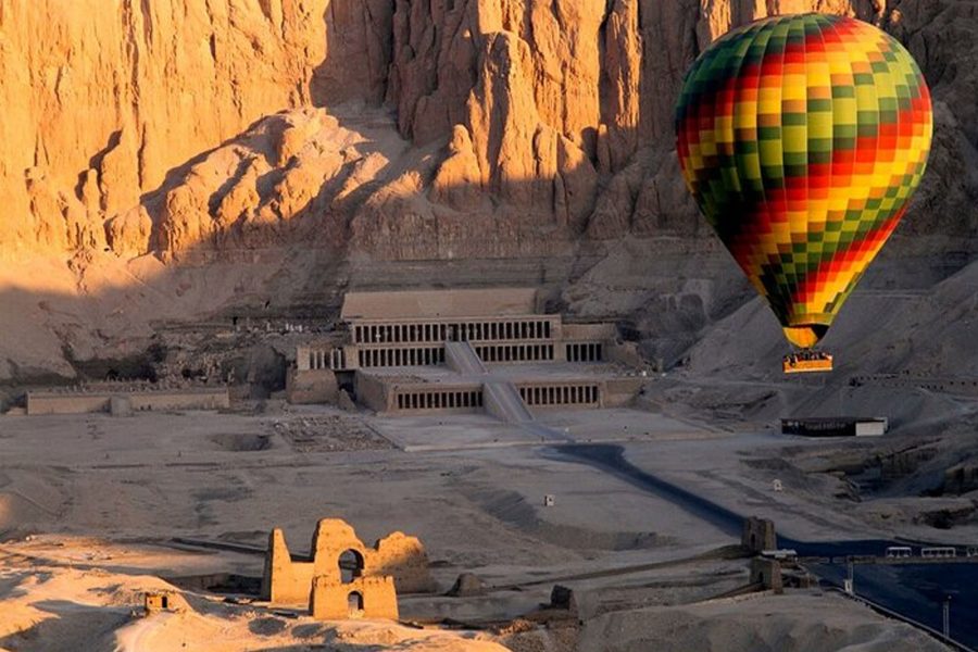 Hot Air Balloon ride Over Luxor